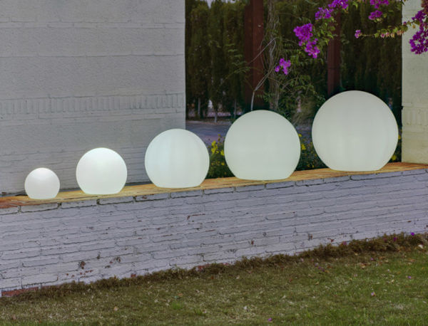 Pidema-Lampada-a-palla-da-giardino-30-cm-in-resina-bianca-per