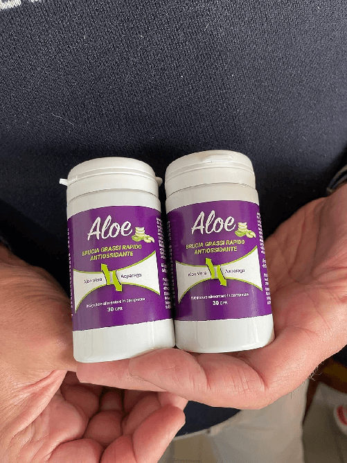 Integratore-Drenante-e-Brucia-Grassi-con-Aloe-Vera-e-Asparago-–-Riduce-il-Gonfiore-e-la-Riduzione-dei-Liquidi-Favorisce-il-Metabolismo-e-il-Controllo-del-Peso-|-AlohaLabs-60-Compresse