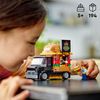 LEGO-City-60404-Furgone-degli-Hamburger-Giocattolo-Veicolo-per-Bambini-5--Anni-Camion-Food-Truck-con-Accessori-e-2-Minifigure