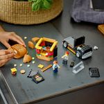 LEGO-City-60404-Furgone-degli-Hamburger-Giocattolo-Veicolo-per-Bambini-5--Anni-Camion-Food-Truck-con-Accessori-e-2-Minifigure