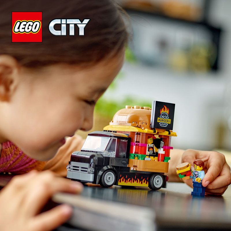 LEGO-City-60404-Furgone-degli-Hamburger-Giocattolo-Veicolo-per-Bambini-5--Anni-Camion-Food-Truck-con-Accessori-e-2-Minifigure