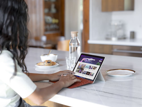 Microsoft-Surface-Go-3-Business-4G-Intel®-Core™-i3-LTE-256-GB-267-cm--10.5--8-GB-Wi-Fi-6--802.11ax--Windows-11-Pro-Platino
