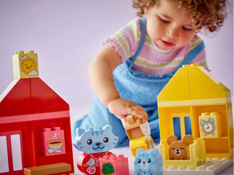 LEGO-DUPLO-10414-Attivita--Quotidiane--Mangiare-e-Andare-a-Letto-Giochi-per-Bambini-da-1.5-Anni-in-su-con-4-Animali-Giocattolo