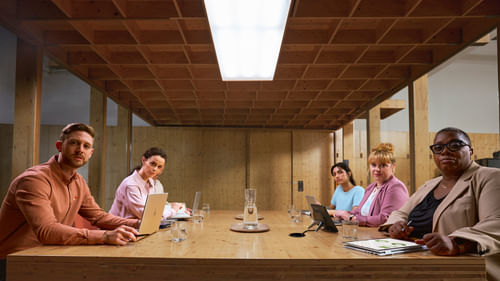 HP-640-G9-Notebook-Processore-Intel-Core-i7-1255U-Ram-16Gb-Hd-512Gb-SSD-Display-14---Windows-11-Pro