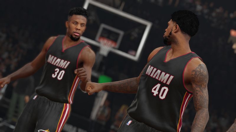 Take-Two-NBA-2K15-per-Xbox-One-Un-Gioco-di-Basket-Immersivo-Con-Esperienze-Uniche-e-Modalita--Avvincenti