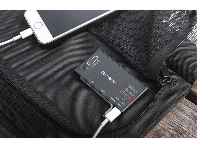 Sandberg-Solar-Charger-21W-2xUSB-USB-C