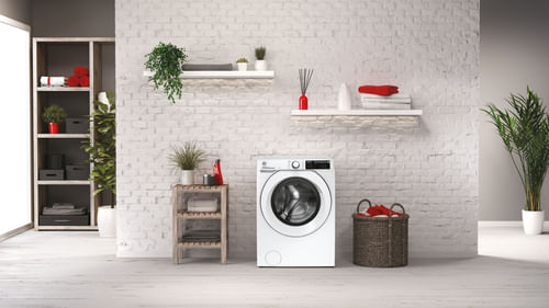 Hoover-HW437AMC-1-S-H-Wash-500-Lavatrice-Slim-Carica-Frontale-ActiveBalance-Kg-Mode-Classe-energetica-A--A-----Capacita--di-carico-7-Kg-Centrifuga-1300-giri-Motore-Inverter-Eco-Power-Profondita--45-cm