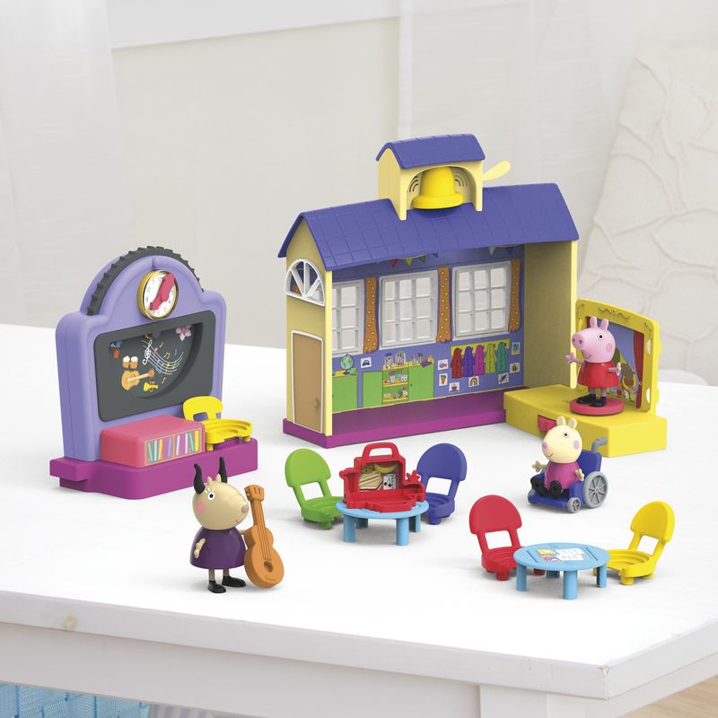 Peppa-Pig---La-Scuola-di--playset-con-frasi-e-suoni-per-bambini-di-eta-prescolare-dai-3-anni-in-su