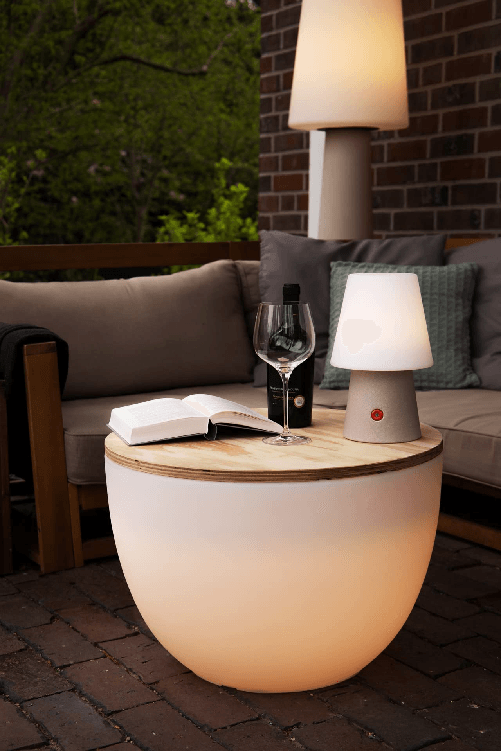 8-Seasons-Vaso-Luminoso-Curvy-Pot-Xm-Solar