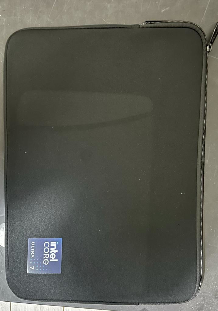 BitFenix-Cavo-SATA-3-30cm-sleeved-Nero-Oro