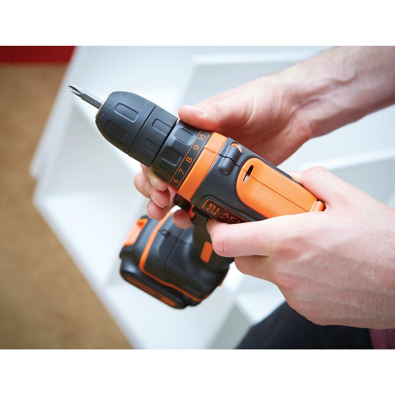Black-Decker-Trapano-Avvitatore-18V-Litio-Velocita--Variabile-Compatto-e-Potente-per-Uso-Domestico-e-Professionale