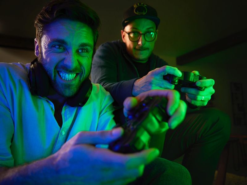 Philips-Hue-Play-HDMI-Sync-Box---Sincronizza-l-illuminazione-con-musica-film-e-giochi