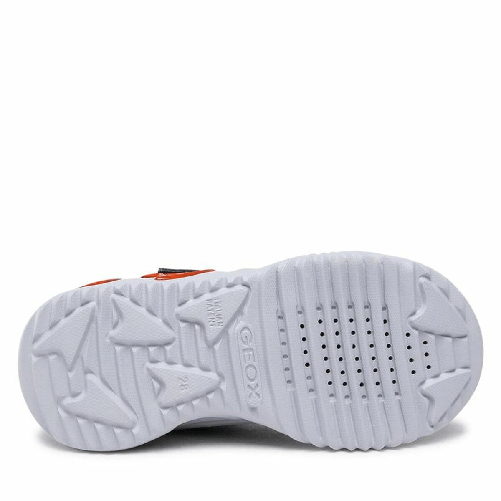 img-674211ff-17bb-4a2e-8f50-e4b74f7eb625.png