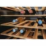 Candy-DiVino-CWC-150-MH-Cantinetta-vino-con-compressore-Libera-installazione-Nero-41-bottiglia-bottiglie