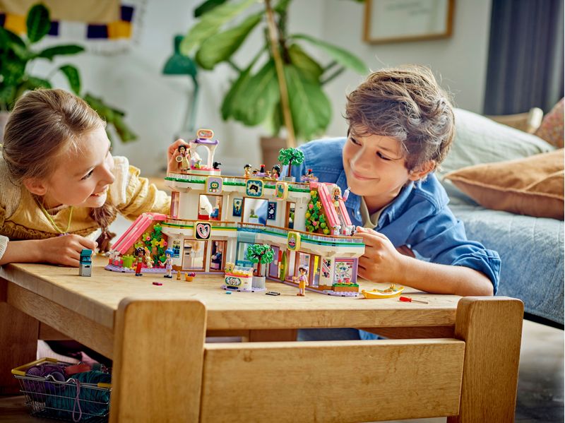 LEGO-Friends-42604-Centro-Commerciale-di-Heartlake-City-Giochi-per-Bambini-di-8--Anni-per-lo-Sviluppo-delle-Abilita--Sociali