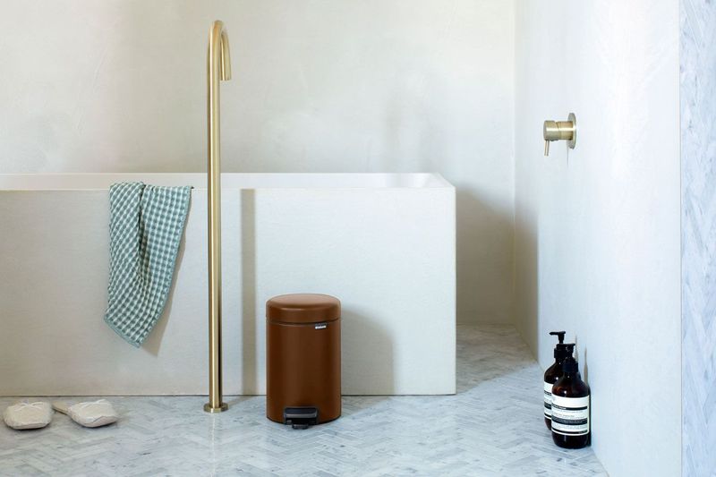 Brabantia-Pattumiera-a-Pedale-Newicon-3-Litri-Mineral-Marrone