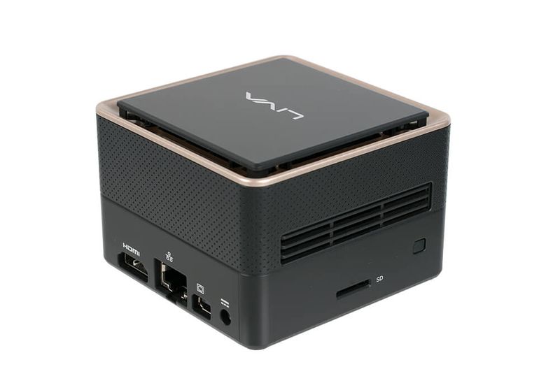 ECS-Elite-Group-Liva-Q3-Plus-Amd-Ryzen-R1505g-4Gb-Hd-64Gb-Ssd-FreeDos