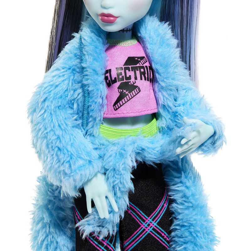 Monster-High-Creepover-Party-HKY68-bambola