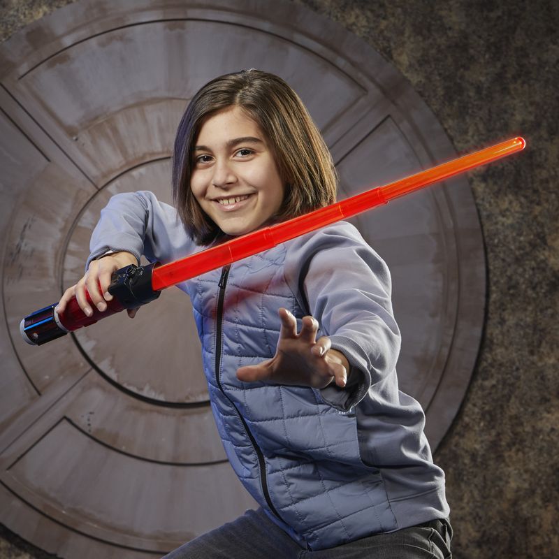 Hasbro-Star-Wars-Lightsaber-Forge--Darth-Vader