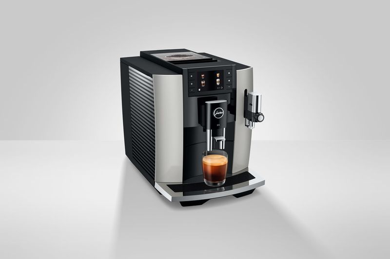 JURA-E8-Platinum---Macchina-da-caffe--automatica-19-L-15-bar-1450-W-17-specialita--macinacaffe--P.A.G.2-display-da-35---sistema-cappuccino-Platino