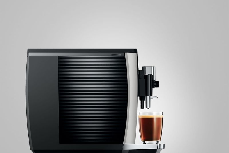 JURA-E8-Platinum---Macchina-da-caffe--automatica-19-L-15-bar-1450-W-17-specialita--macinacaffe--P.A.G.2-display-da-35---sistema-cappuccino-Platino