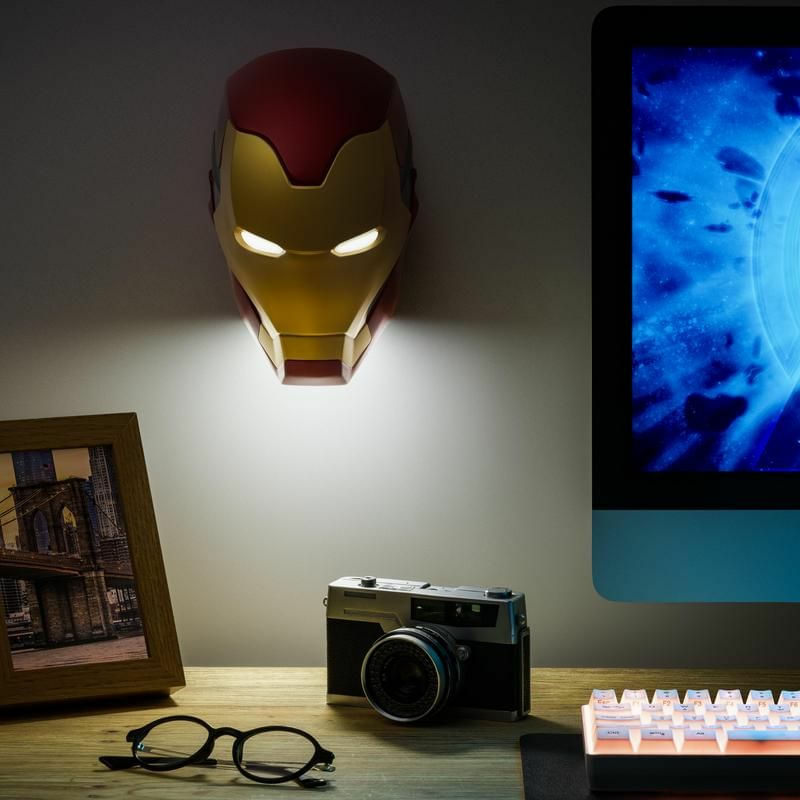 Paladone-Iron-Man-Mask-Light