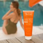 avene-sol-latte-spf50--250-millilitri