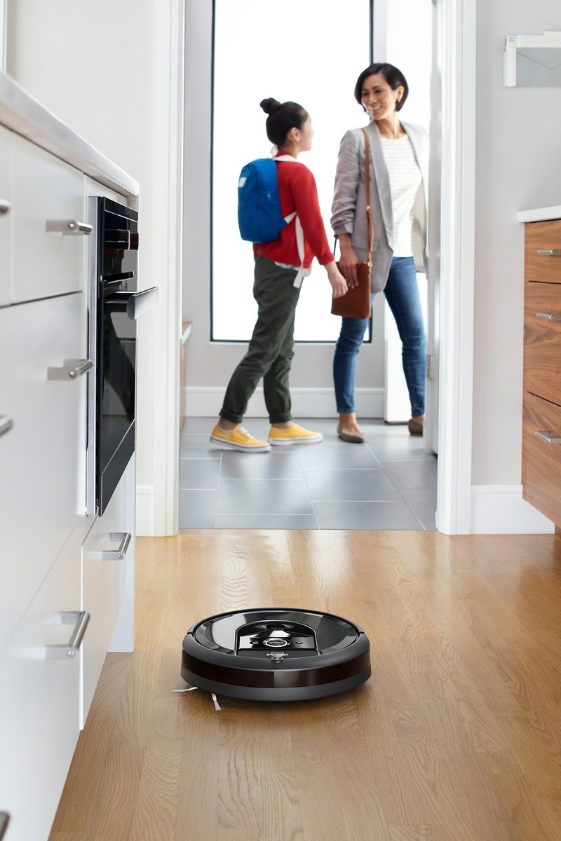 iRobot-Roomba-i7--aspirapolvere-robot-04-L-Senza-sacchetto-Nero