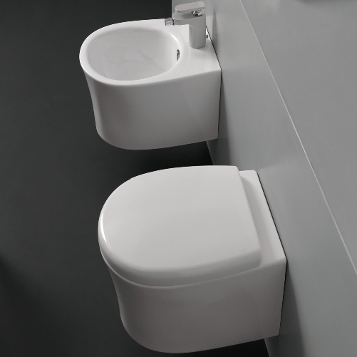 Sanitari-in-ceramica-sospesi-vaso-wc---bidet---sedile-made-in-italy-con-senza-staffe-----accessori-con-sedile-frizion...