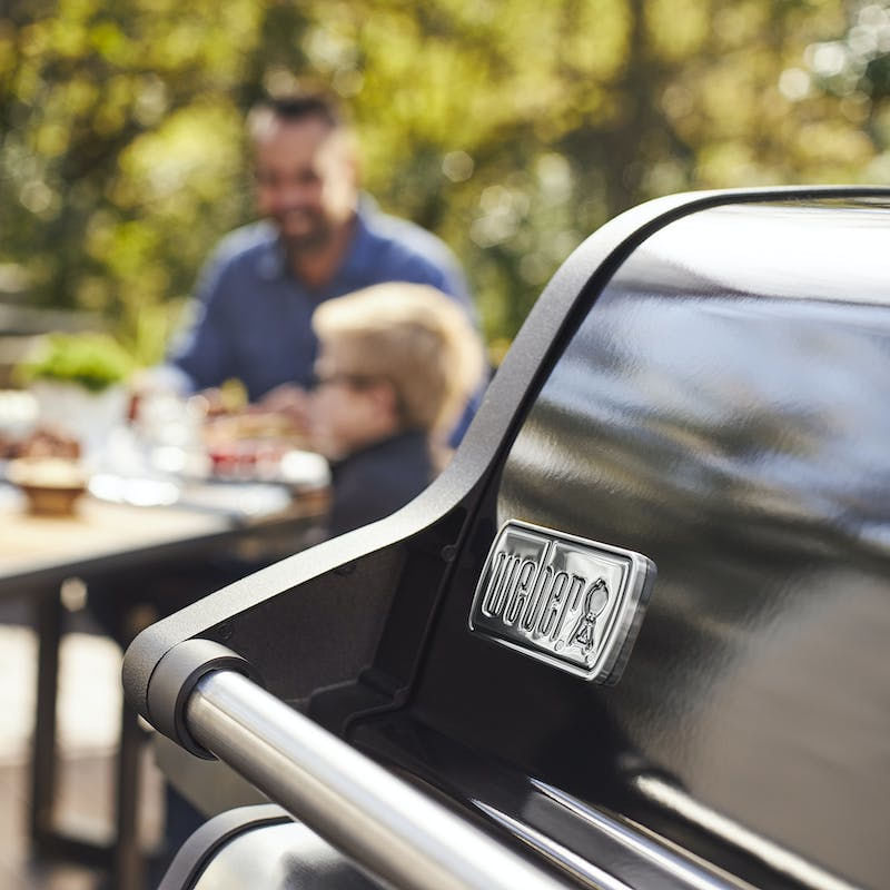 Weber-barbecue-a-gas-gpl-spirit-e-325-gbs-acciaio-nero-con-ruote-girevoli