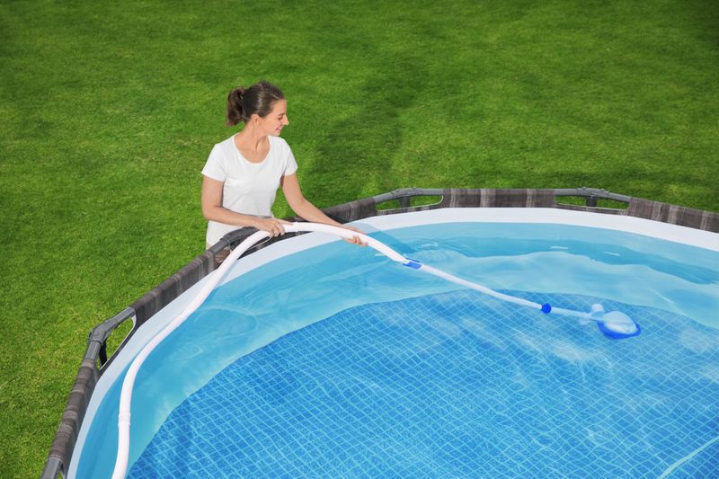 Bestway-58628-aspiratore-per-stagno-e-piscina-Aspirazione-manuale