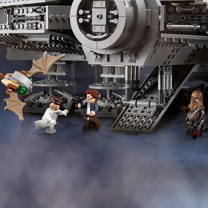 LEGO-Star-Wars-Millennium-Falcon---75192