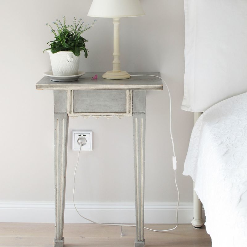 Nanocable-Roseta-Base-de-Enchufe-de-Pared-Empotrable-Tipo-Schuko-con-2-Tomas-USB-2.4A---Color-Blanco