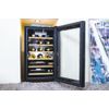 Candy-DiVino-CWCEL-210-N-Cantinetta-vino-con-compressore-Libera-installazione-Nero-21-bottiglia-bottiglie
