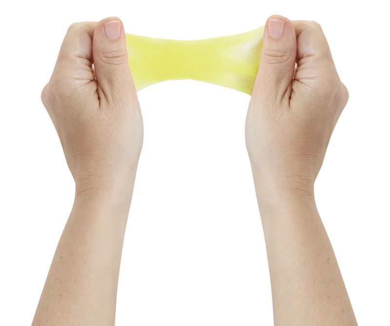 Rainbow-High-Classic-Rainbow-Fashion-Doll--Sunny--yellow-