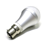 Lampada LED B22 220V 6W = 60W Incandescenza Bianco Freddo 6000K