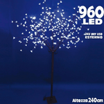 Trade Shop Traesio-albero Di Natale Luminoso Ciliegio Per Esterno 960 Led H 240 Cm Bianco Freddo -