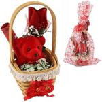 Trade Shop Traesio-cesta Con Peluche Orsetto Rosso Idea Regalo San Valentino Fiori Confezione 63294 -