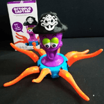 Trade Shop Traesio-gioco Capitano Polipo Octopus Luci Musica Suoni Muove Tentacoli Pirata Bambini -