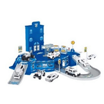 Trade Shop Traesio-playset Stazione Forze Dell'ordine Con Rampe Pitstop 3 Macchinine 1 Elicottero -