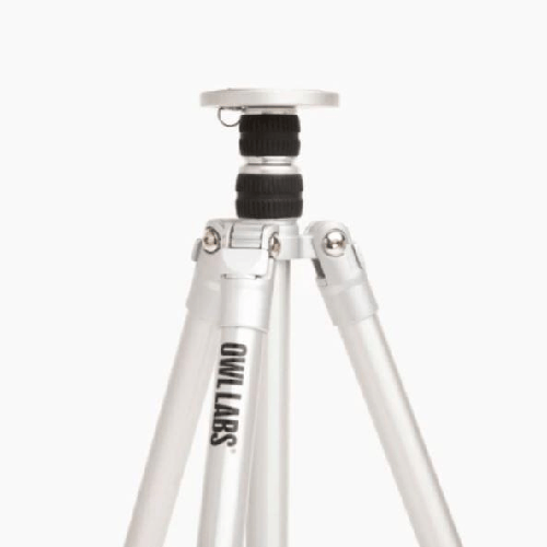 Owl-Labs-Meeting-Owl-treppiede-Telecamera-da-conferenza-3-gamba-gambe-Argento