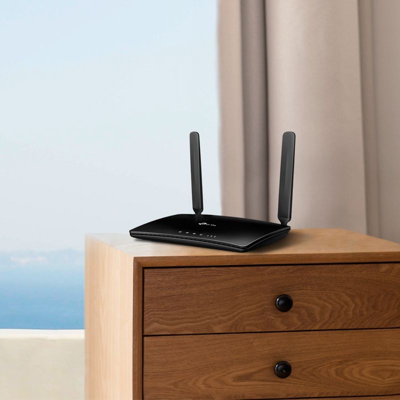 TP-Link-TL-MR150-router-wireless-Fast-Ethernet-Banda-singola--2.4-GHz--4G-Nero