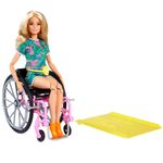 Barbie-Fashionistas-GRB93-bambola