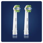 ORAL-B-FLOSS-ACTION-2-PACK-KOAƒCA“WKI-DO-SZCZOTECZKI-ELEKTRYCZNEJ