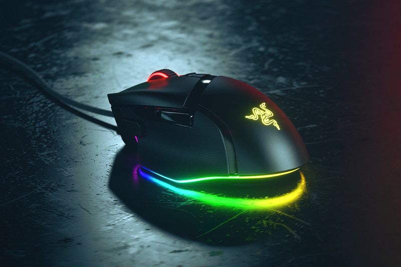 Razer-Basilisk-V3-mouse-Mano-destra-USB-tipo-A-Ottico-26000-DPI