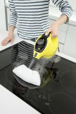 Karcher-SC-1-Pulitore-a-vapore-portatile-02-L-1200-W-Nero-Giallo