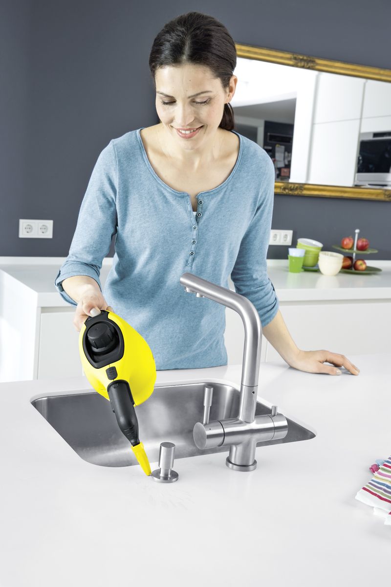 Karcher-SC-1-Pulitore-a-vapore-portatile-02-L-1200-W-Nero-Giallo