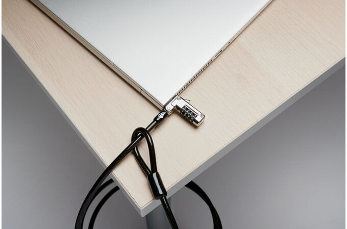 Kensington-Lucchetto-sottile-con-combinazione-con-cavo-ultraresistente-NanoSaverA‚A®--KENSINGTON-SLIM-RESETTABLE---COMBI