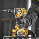 DeWALT-DCD999NT-XJ-trapano-2250-Giri-min-161-kg-Nero-Argento-Giallo