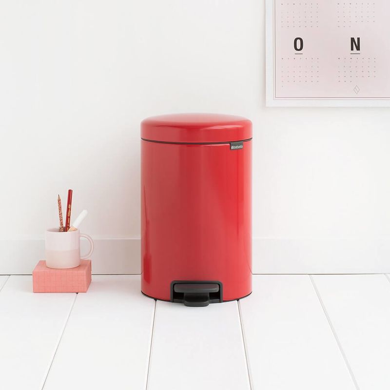 Brabantia-112003-bidone-per-la-spazzatura-12-L-Rotondo-Rosso